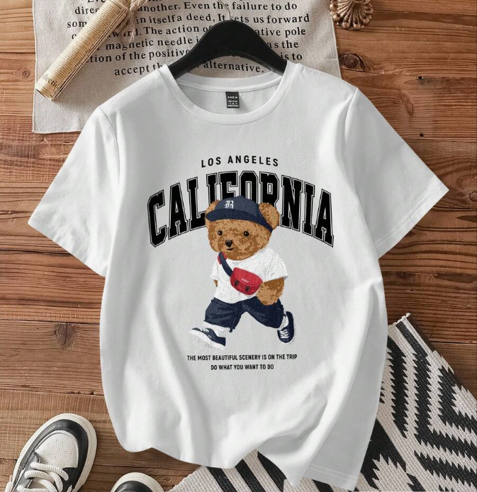 Casual Fitted Bear Graphic Crew Neck Short Sleeve Women T-Shirt, Suitable For Summer Back To School